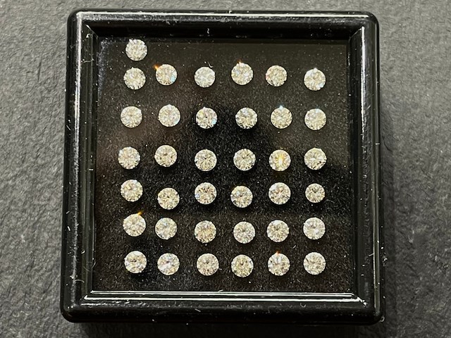 Diamant - 3.04 carat natuurlijke briljant geslepen diamant - afbeelding 1 van  4