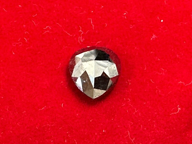 Diamant - 3.86 carat natuurlijke zwarte diamant in druppel vorm (gecertificeerd) - afbeelding 2 van  5