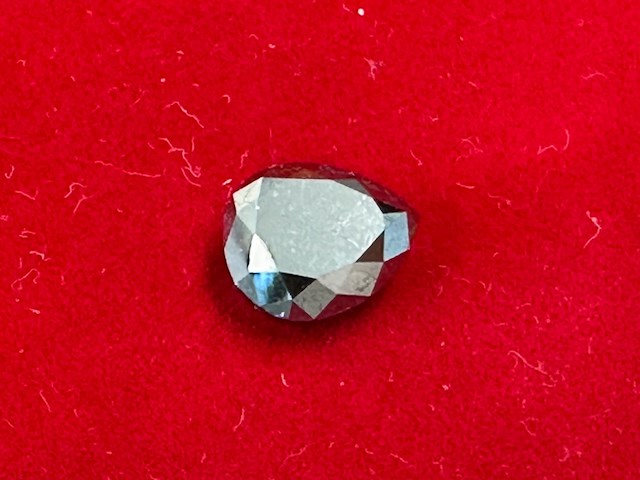 Diamant - 3.86 carat natuurlijke zwarte diamant in druppel vorm (gecertificeerd) - afbeelding 3 van  5