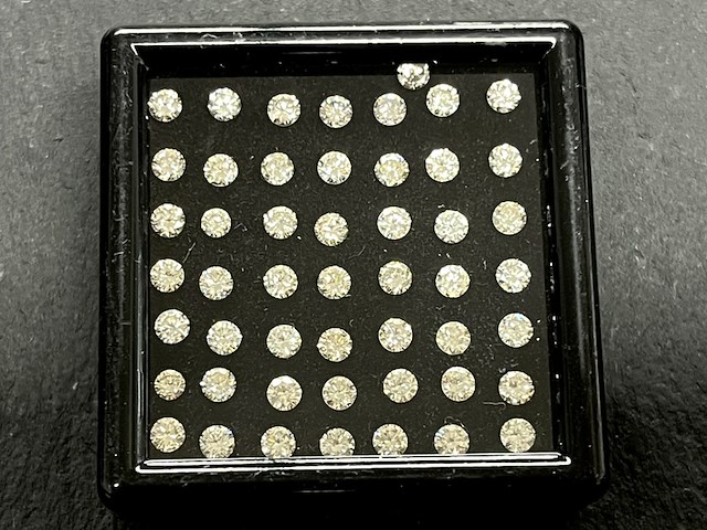 Diamant - 4.03 carat echte natuurlijke briljant geslepen diamant - afbeelding 1 van  4