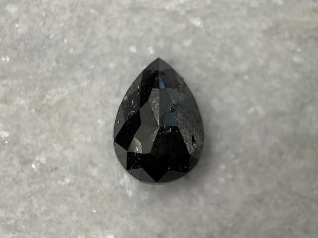 Diamant - 4.37 carat zwarte natuurlijke diamant - afbeelding 1 van  6