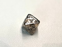 Diamant - 4.97 carat natuurlijke ruwe diamant - oktaeder vorm - afbeelding 2 van  5