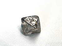 Diamant - 4.97 carat natuurlijke ruwe diamant - oktaeder vorm - afbeelding 3 van  5
