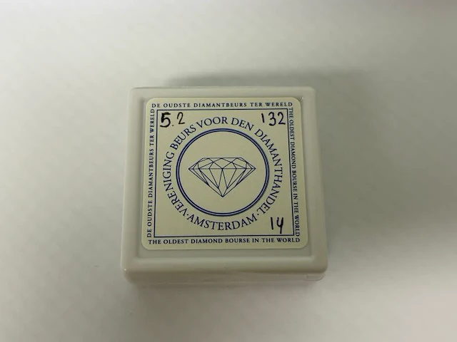 Diamant - 5.20 carat zwarte natuurlijke diamant - afbeelding 2 van  2