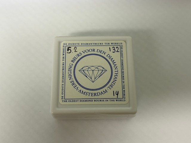 Diamant - 5.20 carat zwarte natuurlijke diamant - afbeelding 2 van  2