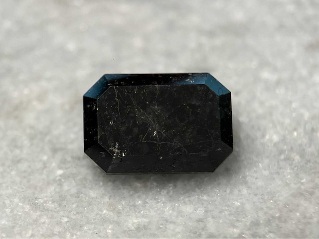 Diamant - 5.65 carat zwarte natuurlijke diamant - afbeelding 1 van  5
