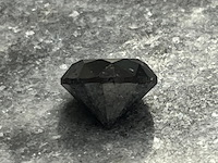 Diamant - 6.10 carat zwarte natuurlijke diamant - afbeelding 3 van  5