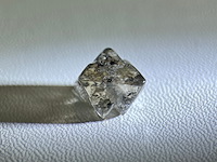Diamant - 6.21 carat carat echte ruwe diamant - oktaeder vorm - afbeelding 3 van  3