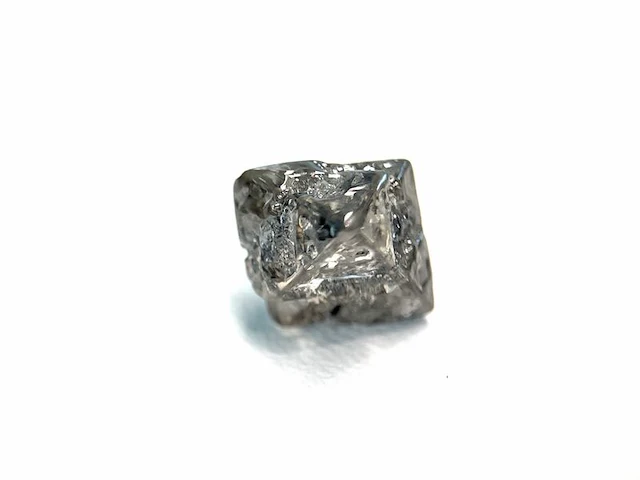 Diamant - 6.21 carat carat natuurlijke ruwe diamant - oktaeder vorm - afbeelding 1 van  5