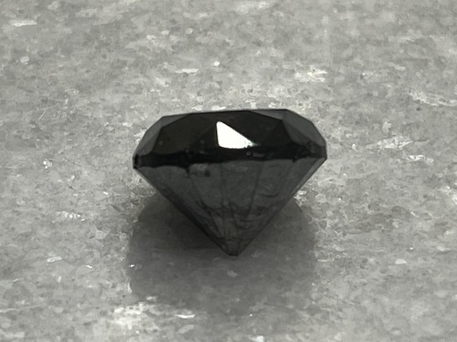 Diamant - 7.44 carat zwarte natuurlijke diamant - afbeelding 3 van  5