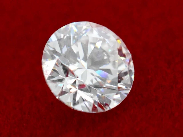 Diamant - circa 2.00 carat briljant geslepen diamant (gecertificeerd) - afbeelding 1 van  3