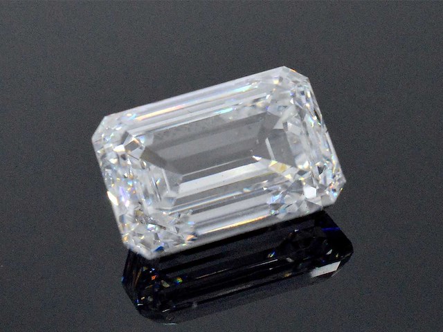 Diamant - circa 2.00 carat emerald geslepen diamant (gecertificeerd) - afbeelding 4 van  4