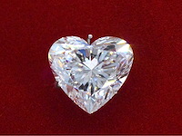 Diamant - circa 2.00 carat hart vorm geslepen diamant (gecertificeerd) - afbeelding 1 van  3