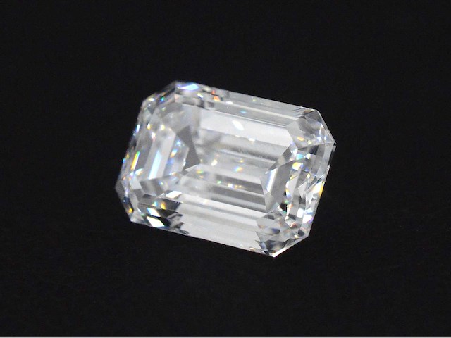 Diamant - circa 3.00 carat emerald geslepen diamant (gecertificeerd) - afbeelding 2 van  3