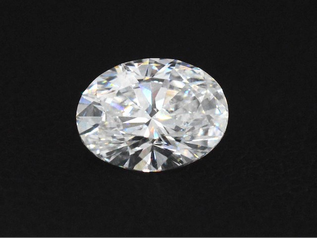 Diamant - circa 3.00 carat ovaal geslepen diamant (gecertificeerd) - afbeelding 1 van  3
