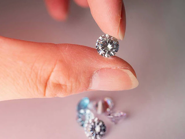 Diamant - ronde 1 cts de vs - afbeelding 4 van  5