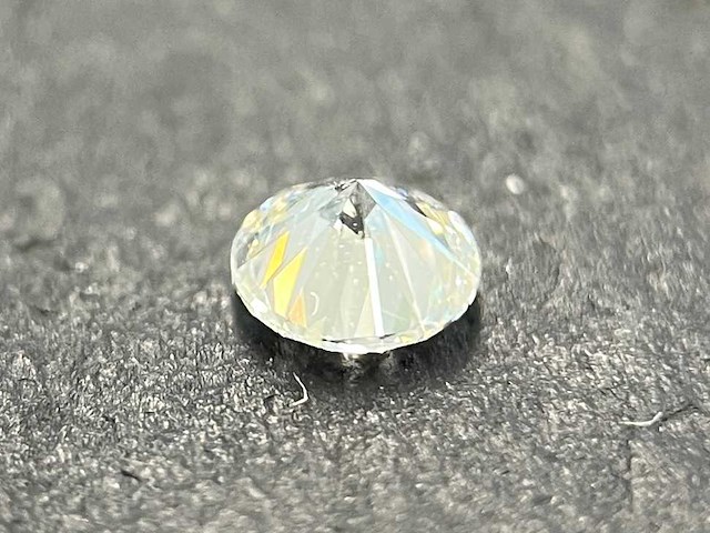 Diamant 0.30 carat natuurlijke diamant gecertificeerd - afbeelding 2 van  5