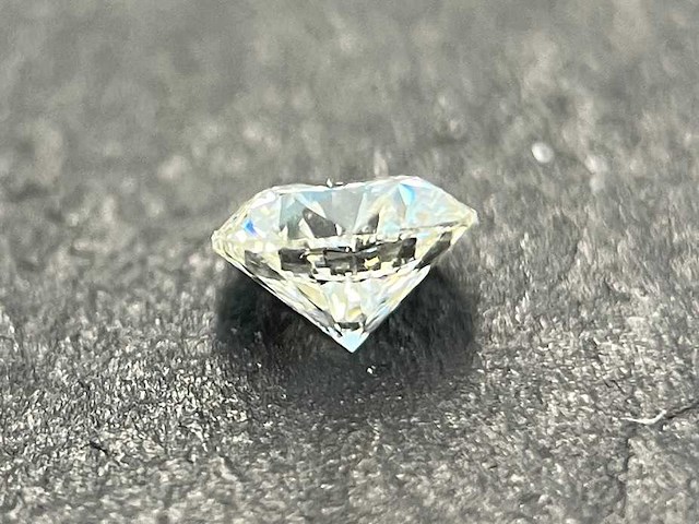 Diamant 0.30 carat natuurlijke diamant gecertificeerd - afbeelding 5 van  5