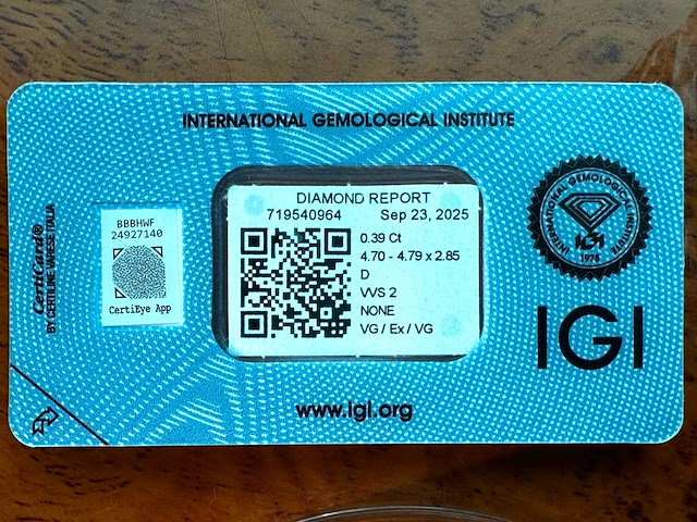 Diamant 0.39 carat starcut briljant geslepen diamant gecertificeerd - afbeelding 2 van  4