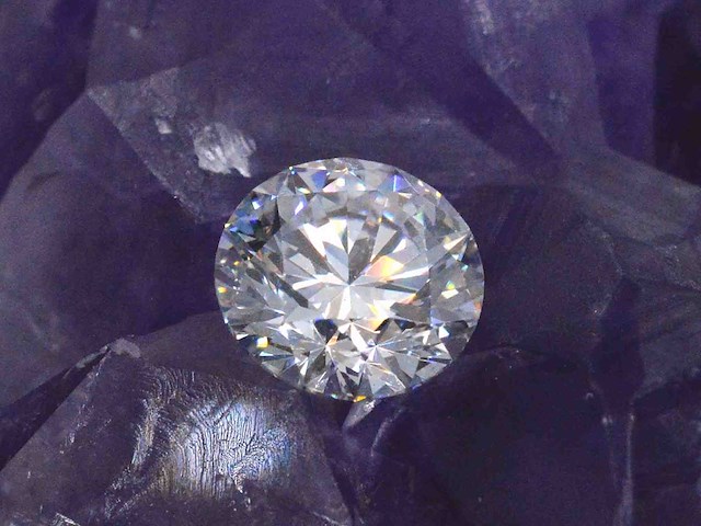 Diamant 1.01 carat natuurlijke starcut briljant geslepen diamant gecertificeerd - afbeelding 2 van  4