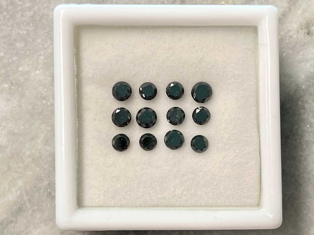 Diamant 2.09 carat zwarte diamant gecertificeerd - afbeelding 1 van  3