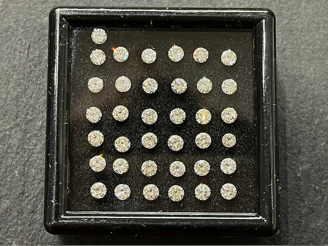 Diamant 3.04 carat natuurlijke briljant geslepen diamant - afbeelding 1 van  3