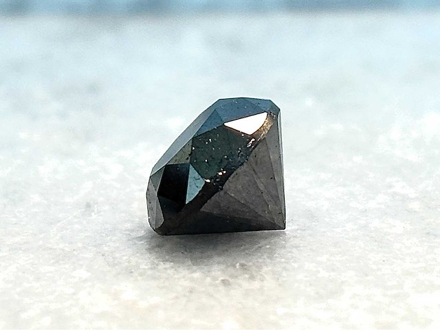 Diamant 4.81 carat echte natuurlijke zwarte diamant - afbeelding 2 van  4