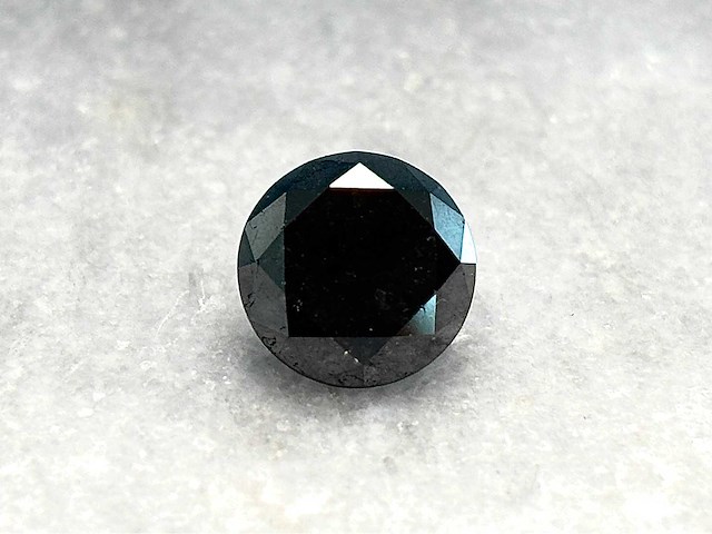 Diamant 5.59 carat echte natuurlijke zwarte diamant - afbeelding 1 van  4