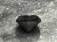 Diamant 6.10 carat zwarte natuurlijke diamant - afbeelding 4 van  4