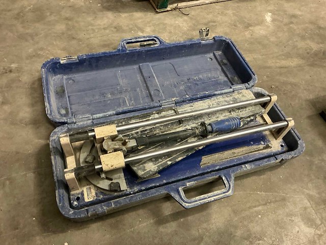 Diamant boart tegelsnijapparaat - afbeelding 1 van  3