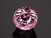 Diamant | exclusive portuguese cut | 1.05 ct ( igi gecertificeerd ), fancy intense pink - afbeelding 2 van  6