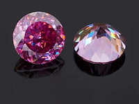Diamant | exclusive portuguese cut | 1.05 ct ( igi gecertificeerd ), fancy intense pink - afbeelding 3 van  6