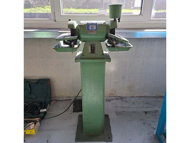 Diamant lapmachine op kolom baldor, a-715-340 - afbeelding 1 van  6
