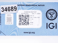 Diamant | ovaal fancy geelbruin| 0.61ct ( igi gecertificeerd ) - afbeelding 4 van  5
