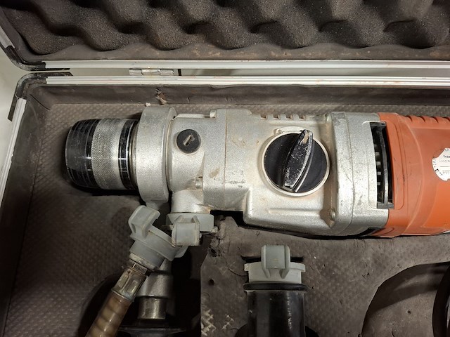 Diamantboormachine - 75mm - 230v carat, a1821n, bouwjaar 2016 - afbeelding 3 van  8