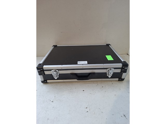 Diamantboormachine - 75mm - 230v carat, a1821n, bouwjaar 2017 - afbeelding 4 van  4