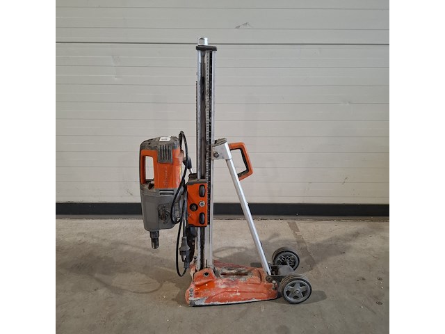 Diamantboormachine met statief 250mm 230v husqvarna, dm280 / ds250, bouwjaar 2017 - afbeelding 3 van  10