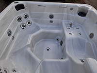 Diamante spa 6 persoons jacuzzi en buitenspa - afbeelding 12 van  30