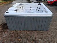 Diamante spa 6 persoons jacuzzi en buitenspa - afbeelding 24 van  30