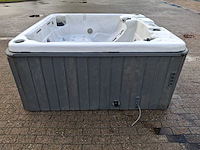 Diamante spa 6 persoons jacuzzi en buitenspa - afbeelding 22 van  30
