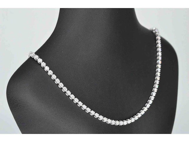 Diamanten tennis collier met 107 briljant geslepen diamanten - afbeelding 2 van  5