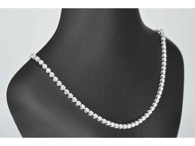 Diamanten tennis collier met 107 briljant geslepen diamanten - afbeelding 2 van  6
