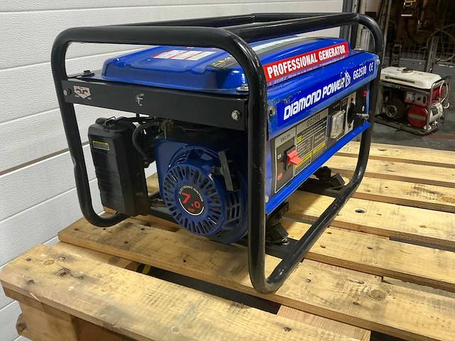 Diamond power gg2500 stroomgenerator - afbeelding 2 van  7