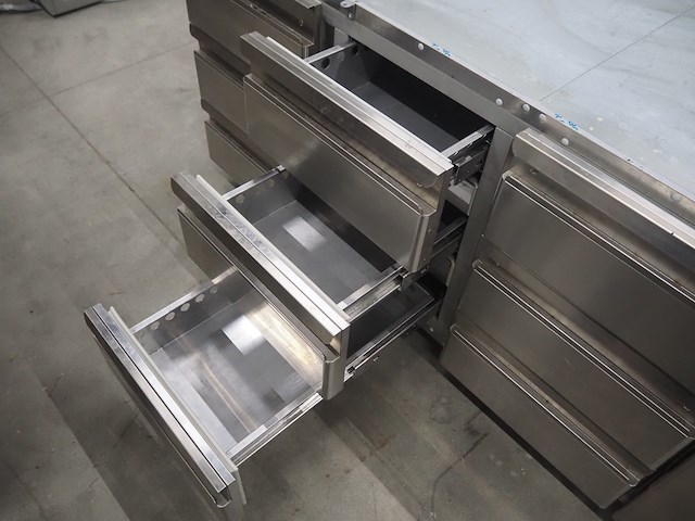 Diamond - afbeelding 7 van  10