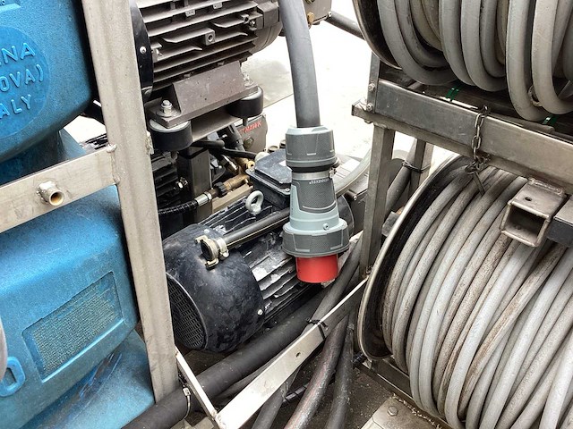 Dibo - 2020 - 3x 30l - mobiele hogedrukreiniger unit - afbeelding 14 van  25