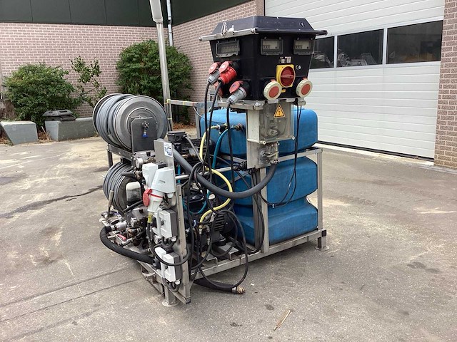Dibo - 2020 - 3x 30l - mobiele hogedrukreiniger unit - afbeelding 12 van  25