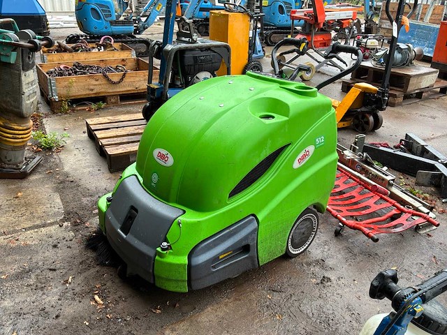 Dibo 512 zelfrijdende veegmachine - afbeelding 1 van  9