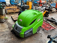 Dibo 512 zelfrijdende veegmachine - afbeelding 1 van  9
