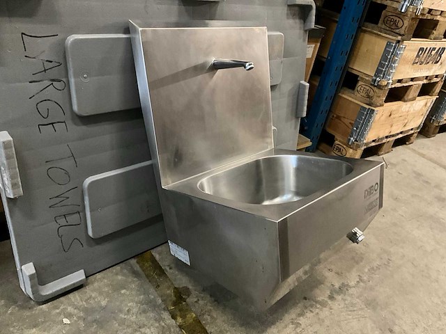 Dibo cleaning systems roestvrijstalen kniebediende wasbak - afbeelding 1 van  5
