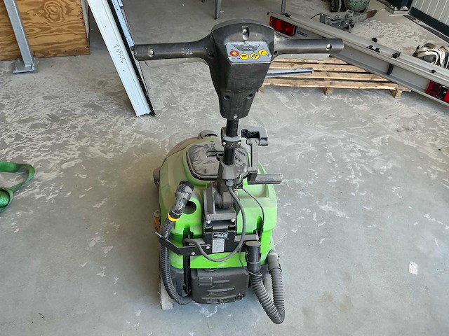 Dibo ct30 b straatveegmachine - afbeelding 5 van  6